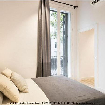 Design Apartments Plaza Catalunya Barcelona Exterior photo