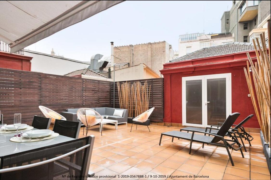 Design Apartments Plaza Catalunya Barcelona Exterior photo